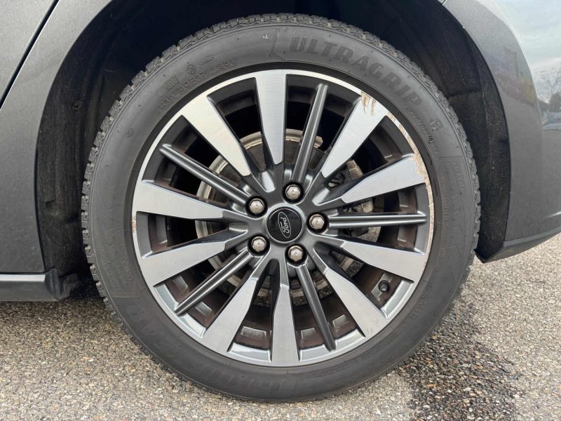 FORD Focus 1.0 Flexifuel MHEV 125 S&S Titanium X Style