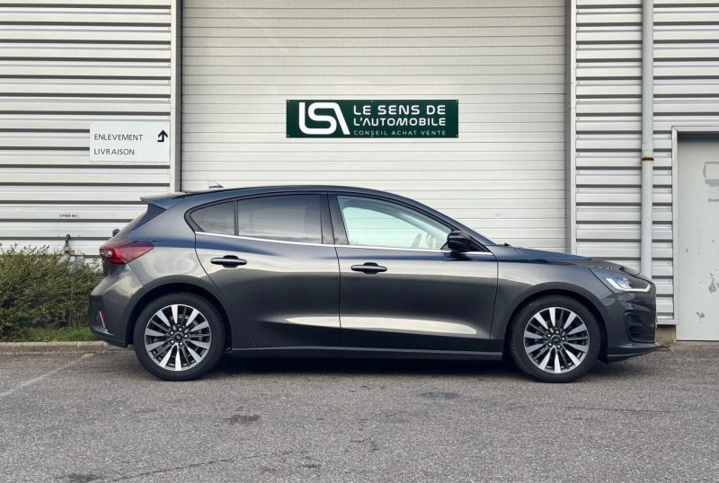 FORD Focus 1.0 Flexifuel MHEV 125 S&S Titanium X Style