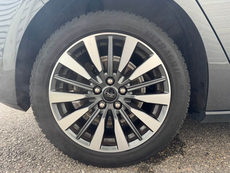 FORD Focus 1.0 Flexifuel MHEV 125 S&S Titanium X Style