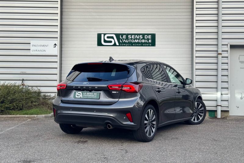 FORD Focus 1.0 Flexifuel MHEV 125 S&S Titanium X Style