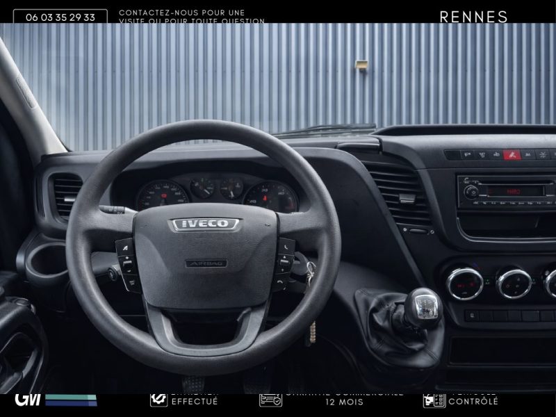 IVECO DAILY FRIGO /  TVA RÉCUPÉRABLE / 1ÈRE MAIN HAYON /  3 PLACES / CTTE