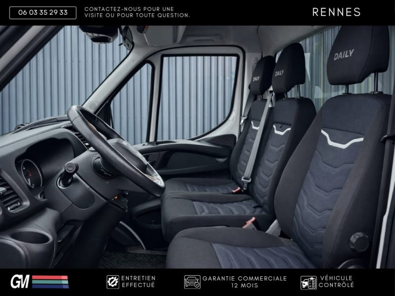 IVECO DAILY FRIGO /  TVA RÉCUPÉRABLE / 1ÈRE MAIN HAYON /  3 PLACES / CTTE
