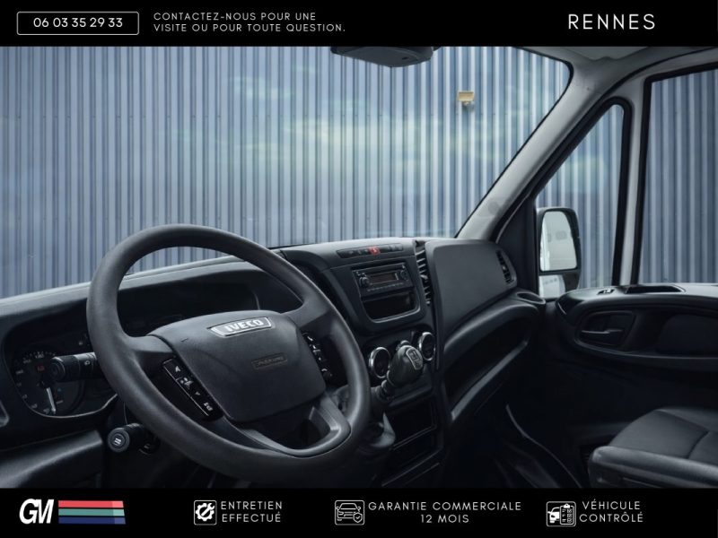 IVECO DAILY FRIGO /  TVA RÉCUPÉRABLE / 1ÈRE MAIN HAYON /  3 PLACES / CTTE