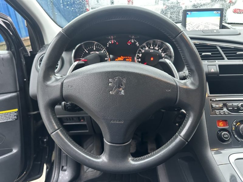 PEUGEOT 3008 1.6 E-HDI115CV PREMIUM BMP6