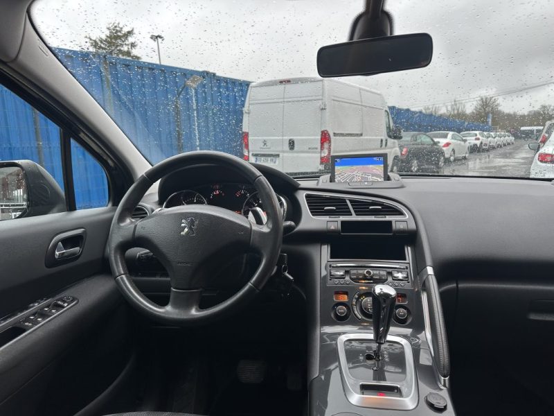 PEUGEOT 3008 1.6 E-HDI115CV PREMIUM BMP6