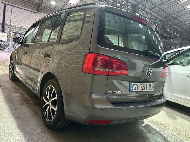 VOLKSWAGEN TOURAN 1.6 TDI 105CH BLUEMOTION 2013
