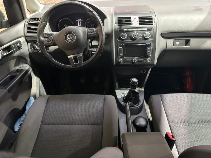 VOLKSWAGEN TOURAN 1.6 TDI 105CH BLUEMOTION 2013