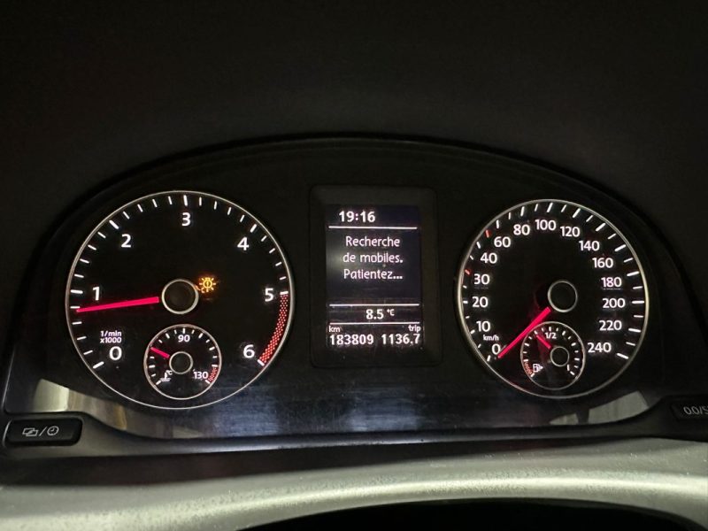 VOLKSWAGEN TOURAN 1.6 TDI 105CH BLUEMOTION 2013