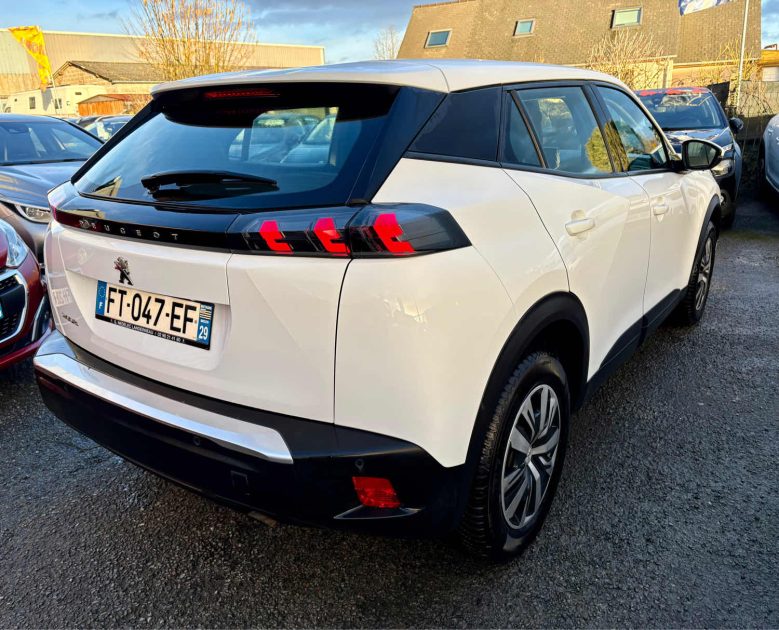 PEUGEOT 2008