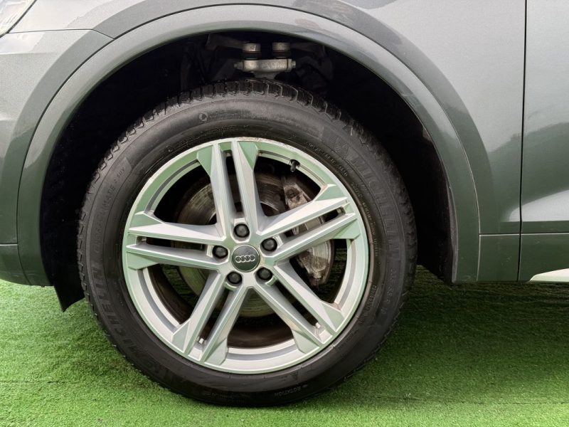 AUDI Q5  (2) 40 TDI 190CH QUATTRO S TRONIC 7 S-LINE TOIT OUVRANT ORIGINE FRANCE  GARANTIE 6 MOIS  