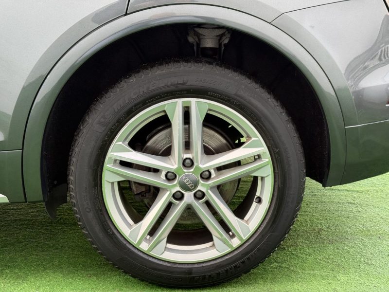 AUDI Q5  (2) 40 TDI 190CH QUATTRO S TRONIC 7 S-LINE TOIT OUVRANT ORIGINE FRANCE  GARANTIE 6 MOIS  