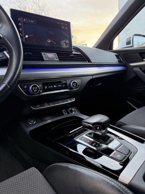 AUDI Q5  (2) SPORTBACK 50 TFSI E 299CH  QUATTRO S TRONIC 7 S-LINE TOIT OUVRANT /ATTELAGE GARANTIE 6 MOIS   