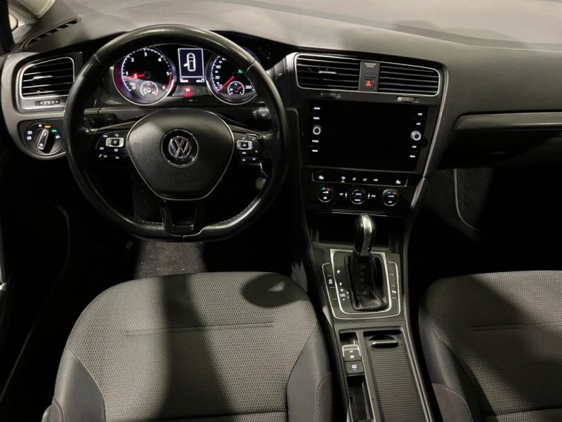 VOLKSWAGEN GOLF 7 1.6 TDI 115CH CONFORTLINE / DISTRIBUTION NEUVE / SUIVI ENTRETIEN COMPLET