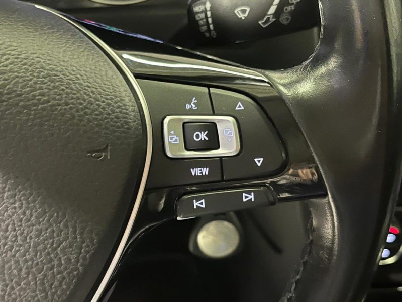 VOLKSWAGEN GOLF 7 1.6 TDI 115CH CONFORTLINE / DISTRIBUTION NEUVE / SUIVI ENTRETIEN COMPLET