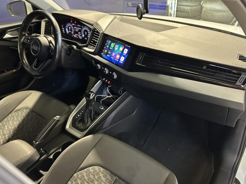 AUDI A1 25 TFSI 95CH S-LINE CARPLAY 2022