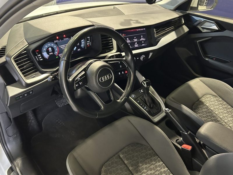 AUDI A1 25 TFSI 95CH S-LINE CARPLAY 2022