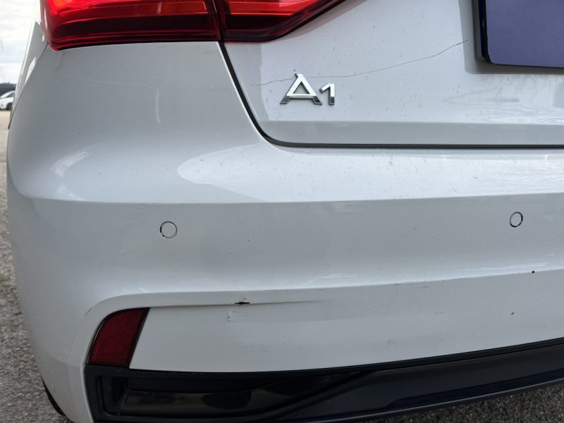 AUDI A1 25 TFSI 95CH S-LINE CARPLAY 2022