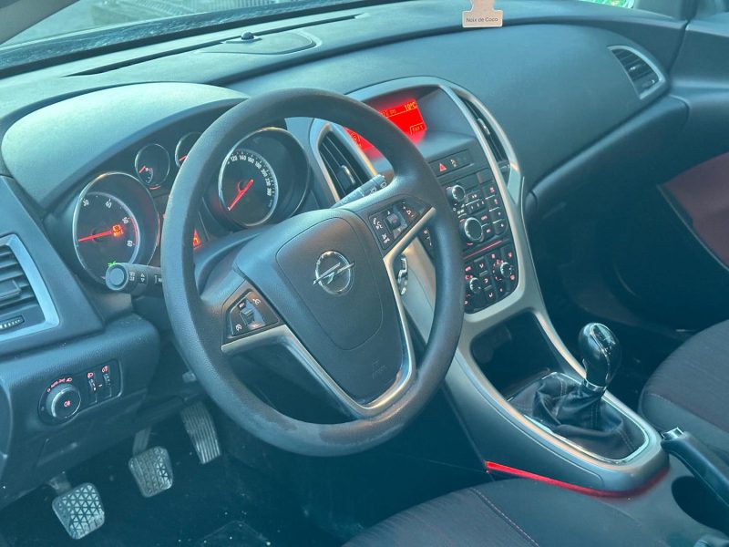 OPEL ASTRA J 1.7 CDTI