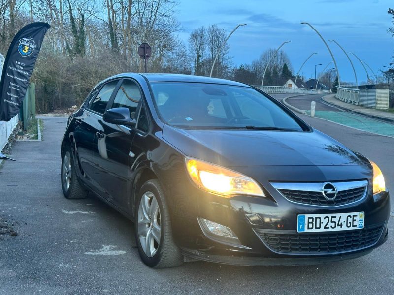 OPEL ASTRA J 1.7 CDTI