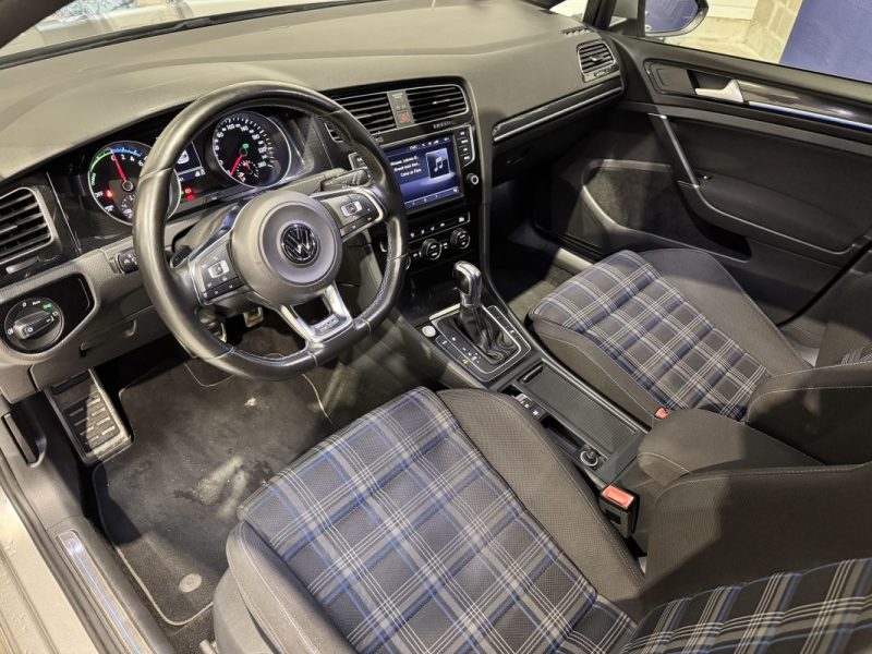 VOLKSWAGEN GOLF 7 GTE 1.4 TSI 204ch DSG6 / SUIVI COMPLET VW