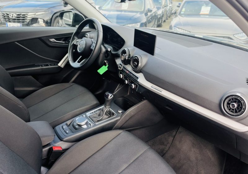 AUDI Q2 30 TDI 116ch BUSINESS LINE