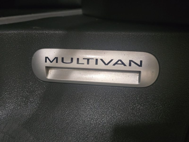 TRANSPORTER MULTIVAN CONFORT 2.5 TDI 174CV *ETAT NICKEL*.