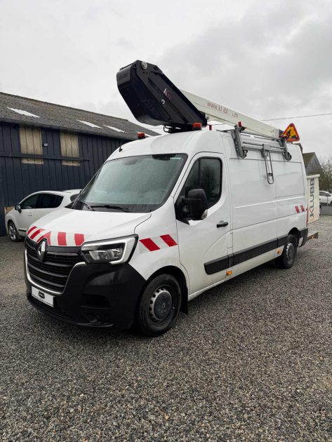 RENAULT MASTER III L4 2.3 DCI 145 CONFORT TVA RECUPERABLE