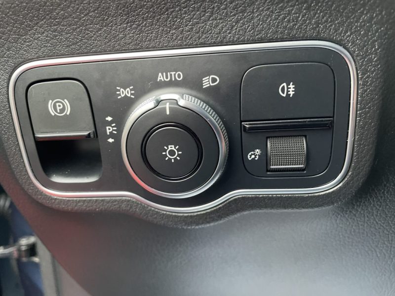 MERCEDES-BENZ CLASSE B B 180 D   115 CV  GARANTIE 3/12 MOIS 2019