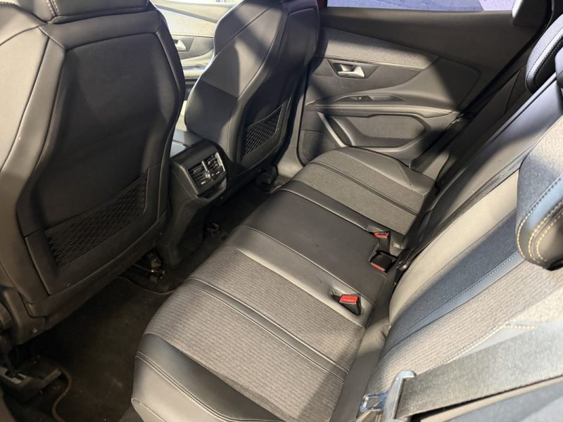 PEUGEOT 3008 1.2 130cv GT LINE EAT8 2020 - DISTRIBUTION ET REVISION A JOUR - 96 000 klm 