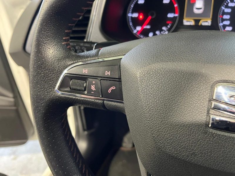 SEAT LEON 2.0 TDI 184CH FAP FR DSG *** TOIT OUVRANT / SIÈGES CHAUFFANTS / CUIR ALCANTARA / GPS ***