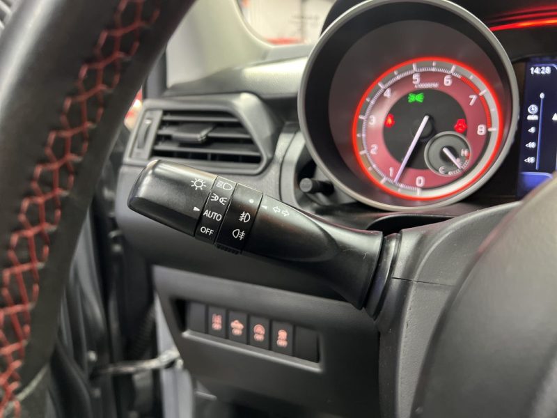 Suzuki Swift 1.4 Boosterjet 140ch Sport | 126 000 KM | Caméra | Sièges chauffants