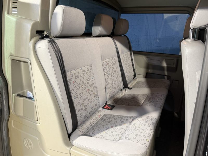 VOLKSWAGEN TRANSPORTER 2.5 TDI 130cv - 126 500 klm 