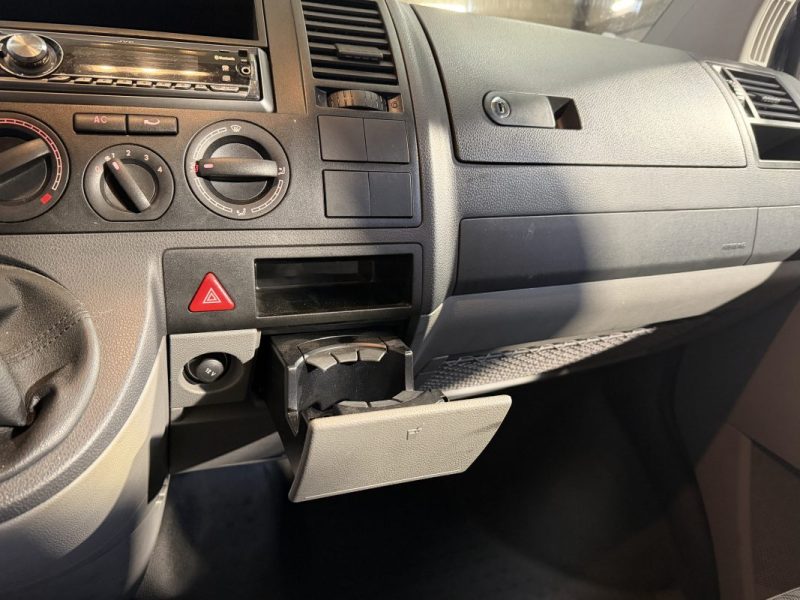 VOLKSWAGEN TRANSPORTER 2.5 TDI 130cv - 126 500 klm 