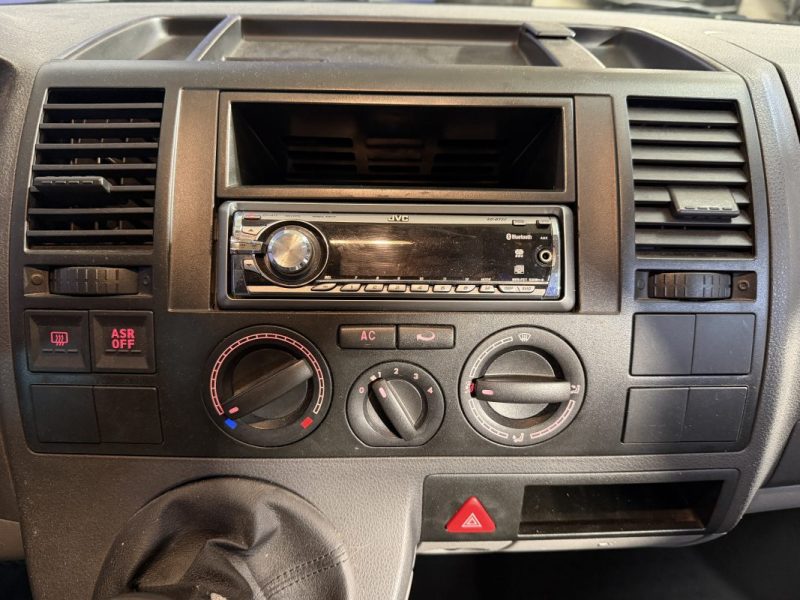 VOLKSWAGEN TRANSPORTER 2.5 TDI 130cv - 126 500 klm 