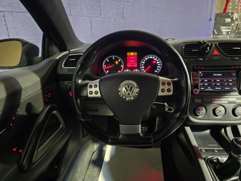 VOLKSWAGEN SCIROCCO 2.0 TDI 140 - BVM6 