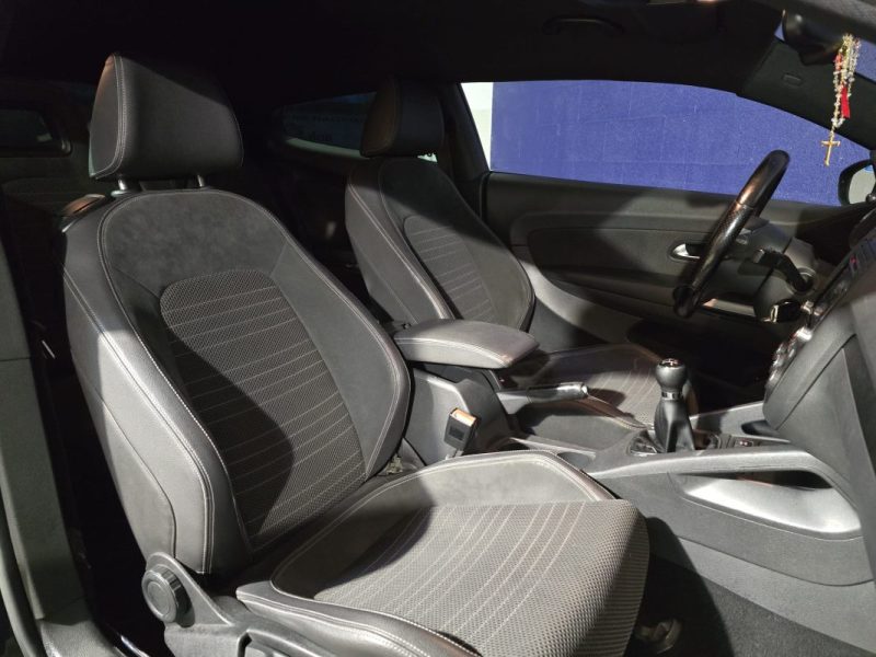 VOLKSWAGEN SCIROCCO 2.0 TDI 140 - BVM6 