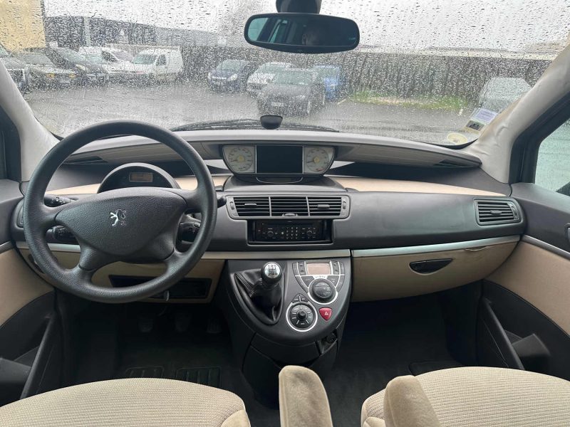 PEUGEOT 807 2.0E 16V CONFORT 2006