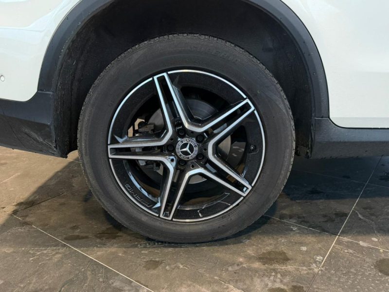 🔹 Mercedes-Benz GLC 300e – AMG Line 🔹 Hybrid – 306 Ch – 4MATIC 📅 - Garantie 