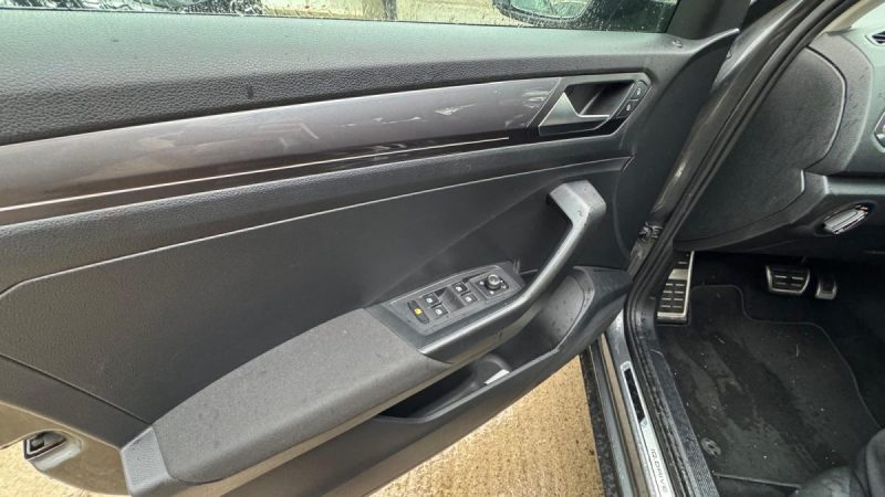 VOLKSWAGEN T-ROC 2.0 TDI 150CH IQ DRIVE 2019