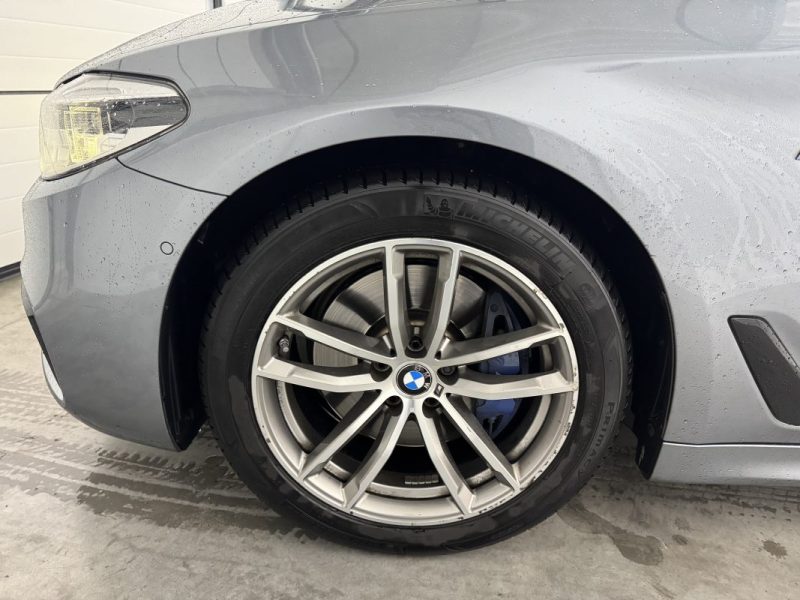 BMW Série 5 (G30)- 530d XDrive 3.0 BVA8 - 265 CH - Pack M - 1ere main - Full entretiens BMW