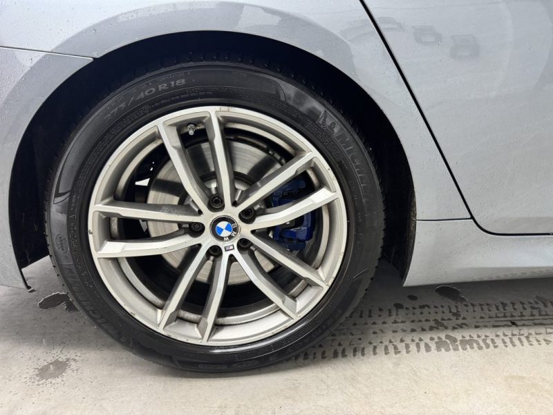 BMW Série 5 (G30)- 530d XDrive 3.0 BVA8 - 265 CH - Pack M - 1ere main - Full entretiens BMW