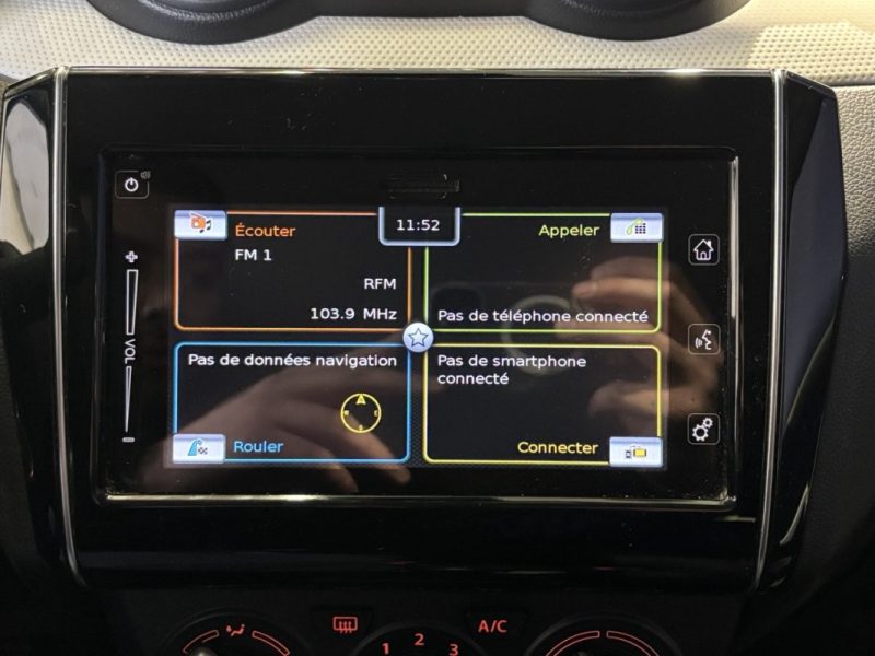SUZUKI SWIFT 5 1.2 DUALJET HYBRID 83CH PACK AUTO ENTRETIEN COMPLET CONSTRUCTEUR / CARPLAY
