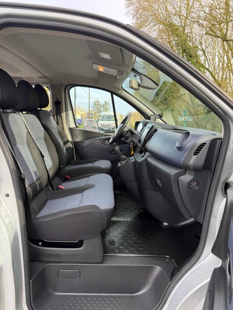 OPEL VIVARO 1.6 CDTI 125 L2H1 PACK BUSINESS 9 PLACES 