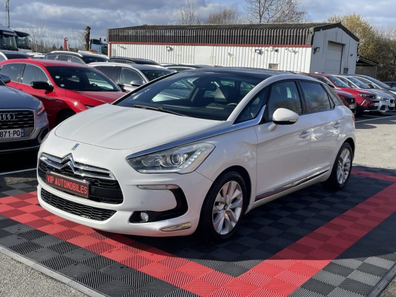 CITROËN DS5 1.6 HDI 110CV    GARANTIE 3/12 MOIS 2012