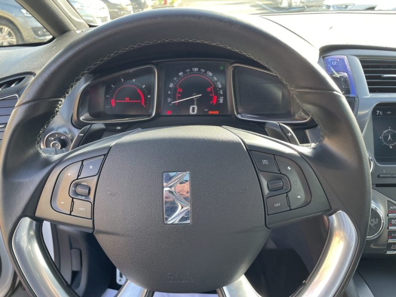 CITROËN DS5 1.6 HDI 110CV    GARANTIE 3/12 MOIS 2012