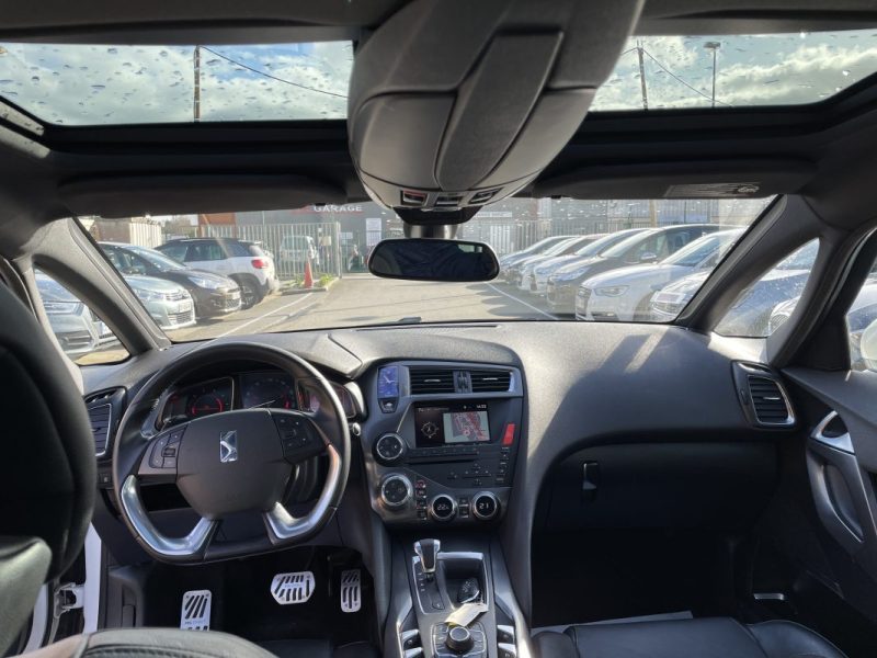 CITROËN DS5 1.6 HDI 110CV    GARANTIE 3/12 MOIS 2012