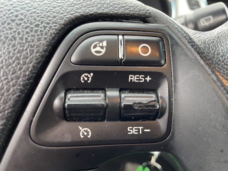 KIA CEE-D 1.6 CRDI 128CH   GARANTIE 3/12 MOIS 2015