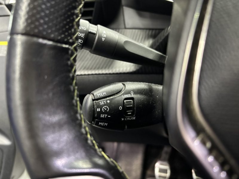 Peugeot 208 1.5 BlueHDI 100ch S&S GT-Line | Toit panoramique | Embrayage neuf | Carplay