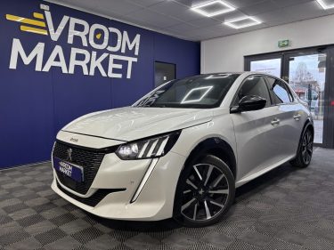 Peugeot 208 1.5 BlueHDI 100ch S&S GT-Line | Toit panoramique | Embrayage neuf | Carplay