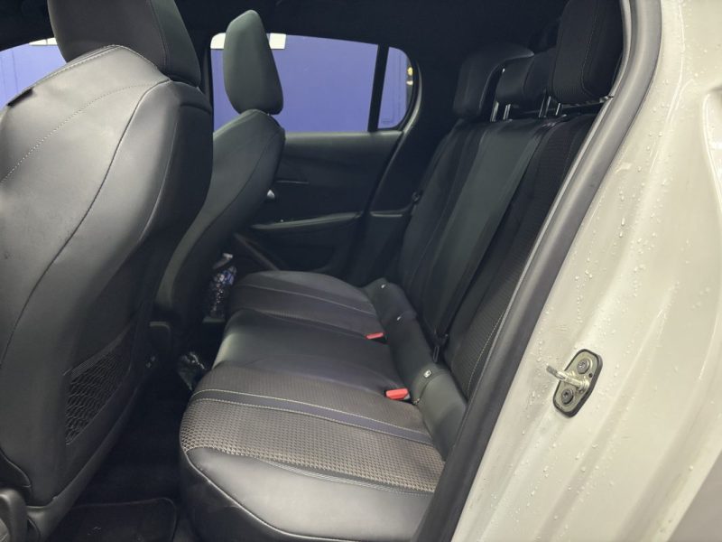 Peugeot 208 1.5 BlueHDI 100ch S&S GT-Line | Toit panoramique | Embrayage neuf | Carplay